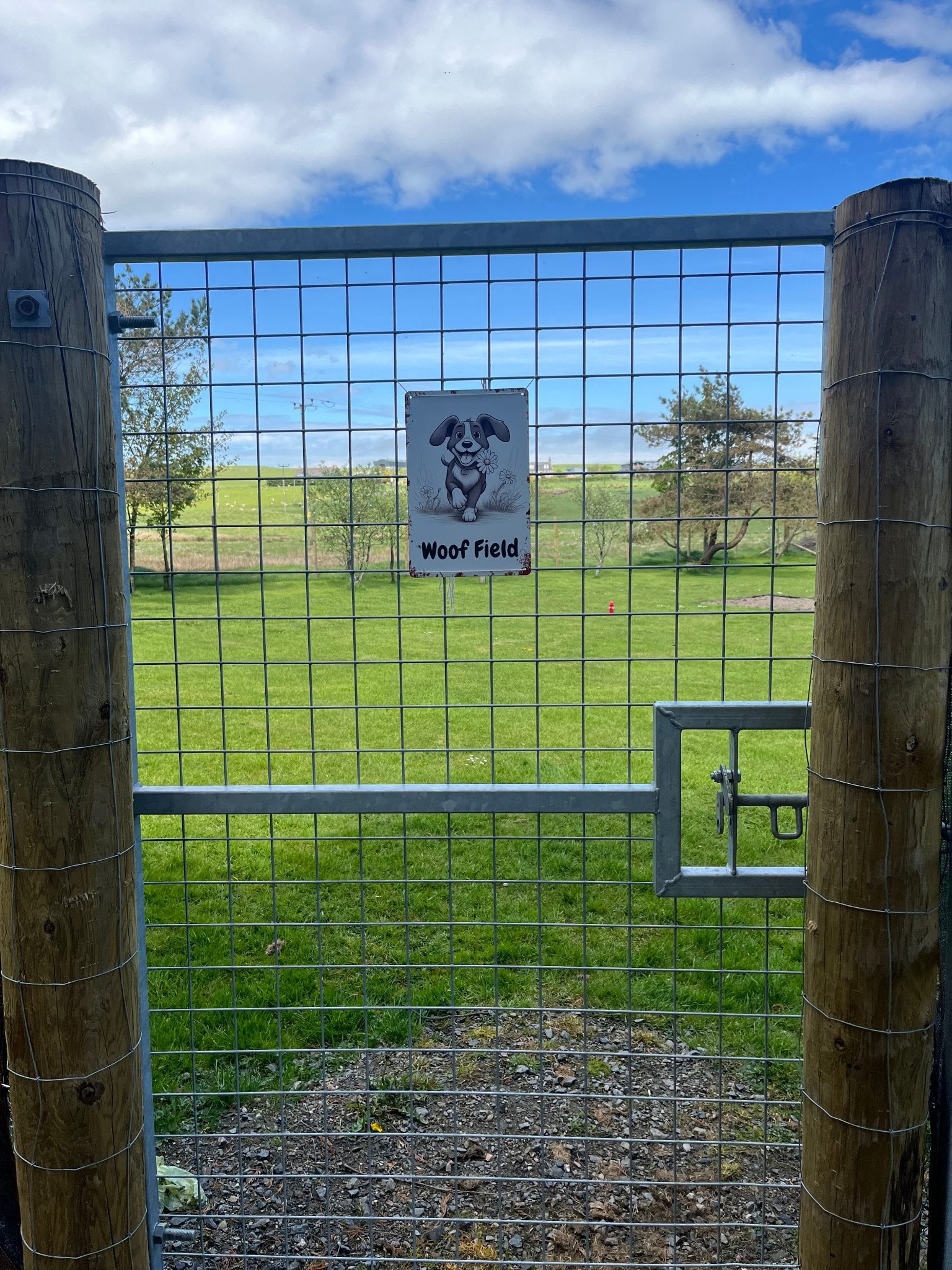 Wag Field